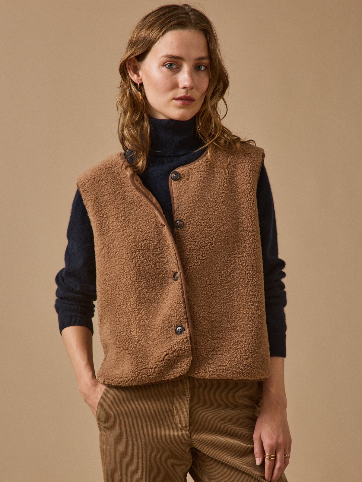 Veste sans manches en sherpa femme - 4