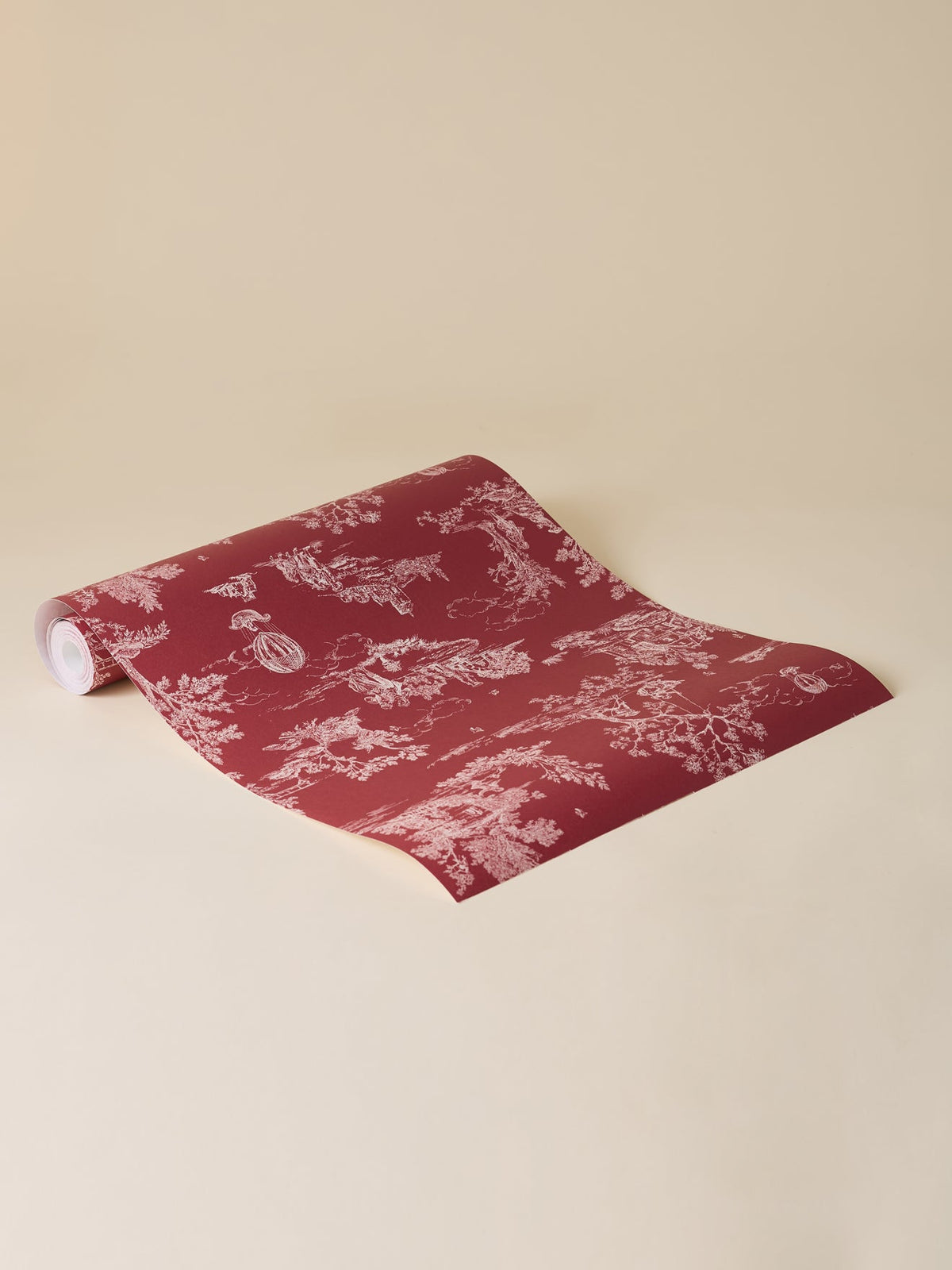 Papier peint bordeaux esprit toile de Jouy - 1