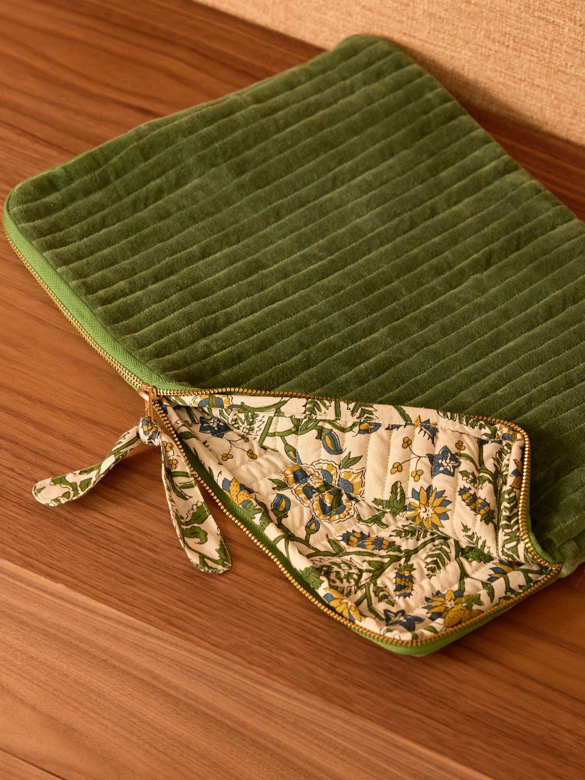 Pochette ordinateur en velours - 2